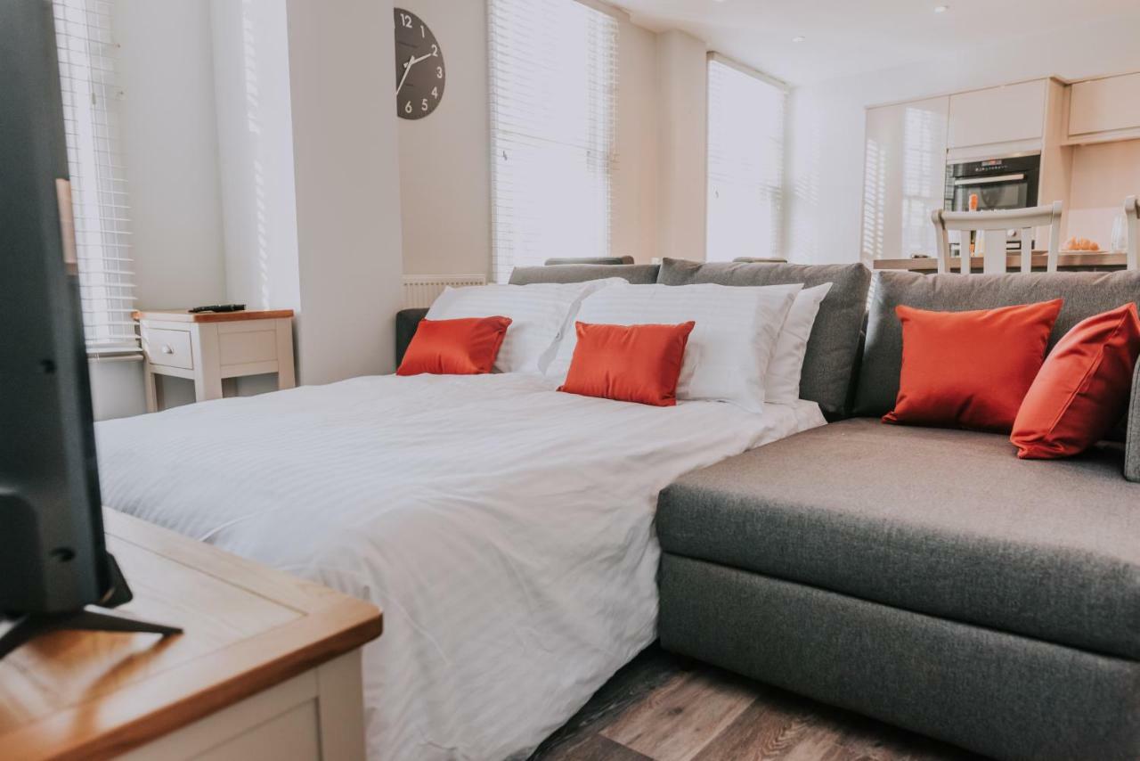Cavendish House With Secure, Allocated Parking, 2 Mins Walk From Windsor Castle المظهر الخارجي الصورة