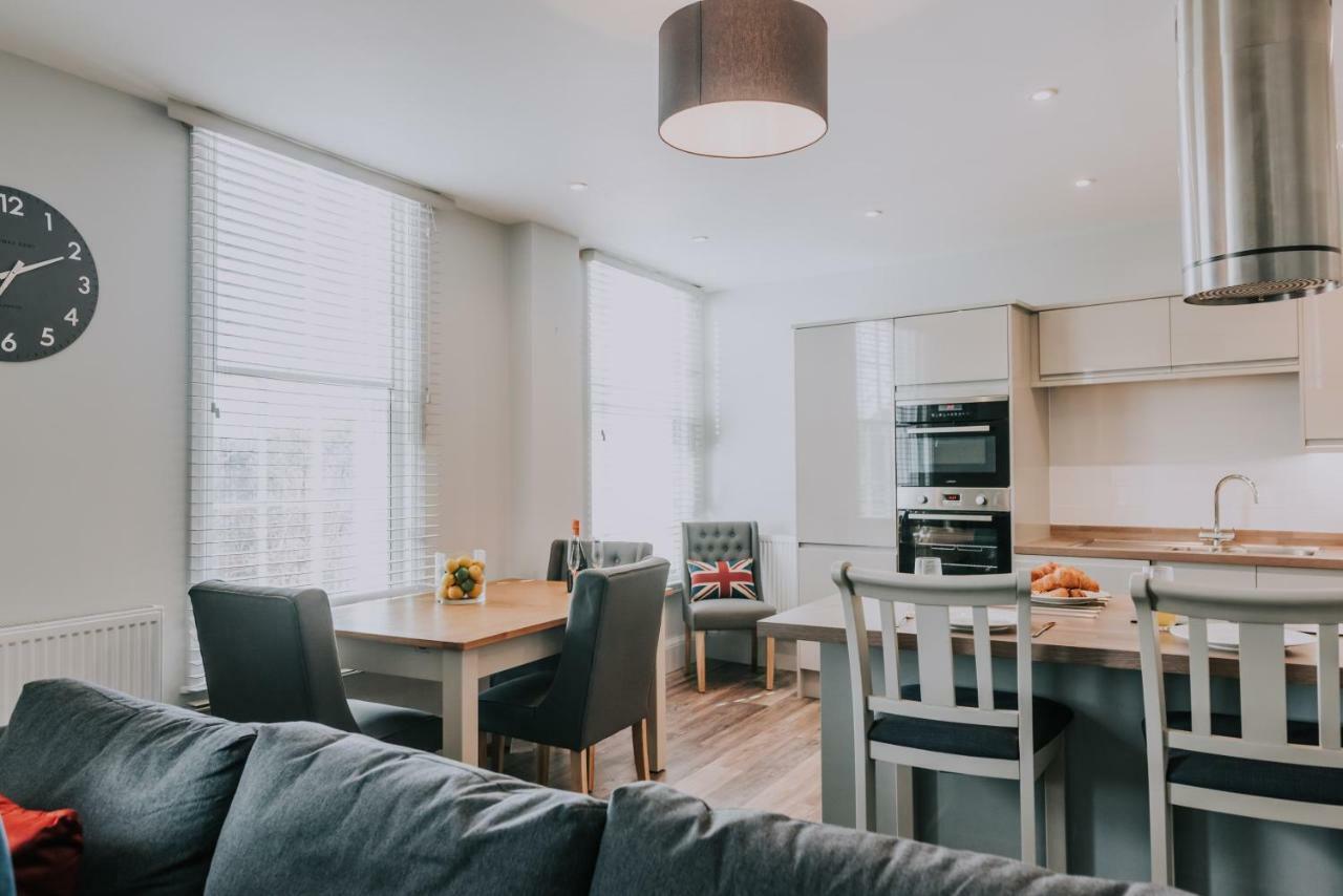 Cavendish House With Secure, Allocated Parking, 2 Mins Walk From Windsor Castle المظهر الخارجي الصورة