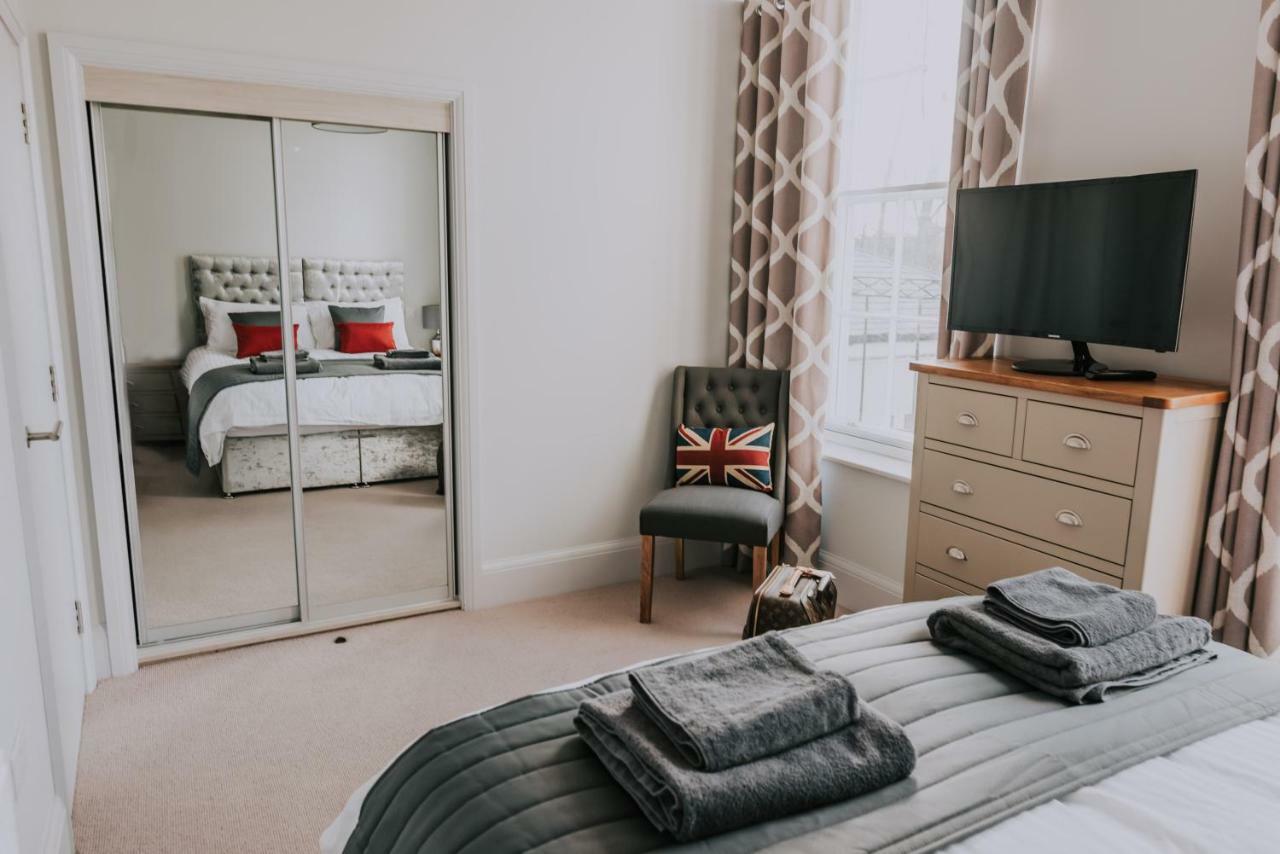Cavendish House With Secure, Allocated Parking, 2 Mins Walk From Windsor Castle المظهر الخارجي الصورة